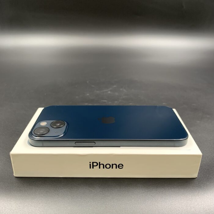 iPhone 13 128GB Midnight - Image 3