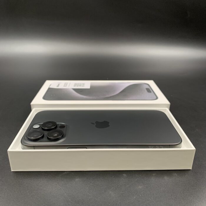 iPhone 15 Pro Max 256GB Black Titanium - Image 2