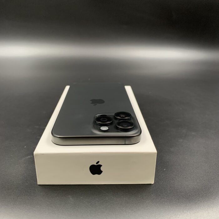 iPhone 15 Pro Max 256GB Black Titanium - Image 6