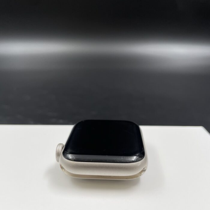 Apple Watch SE (Gen 2) 40MM Starlight - Image 4