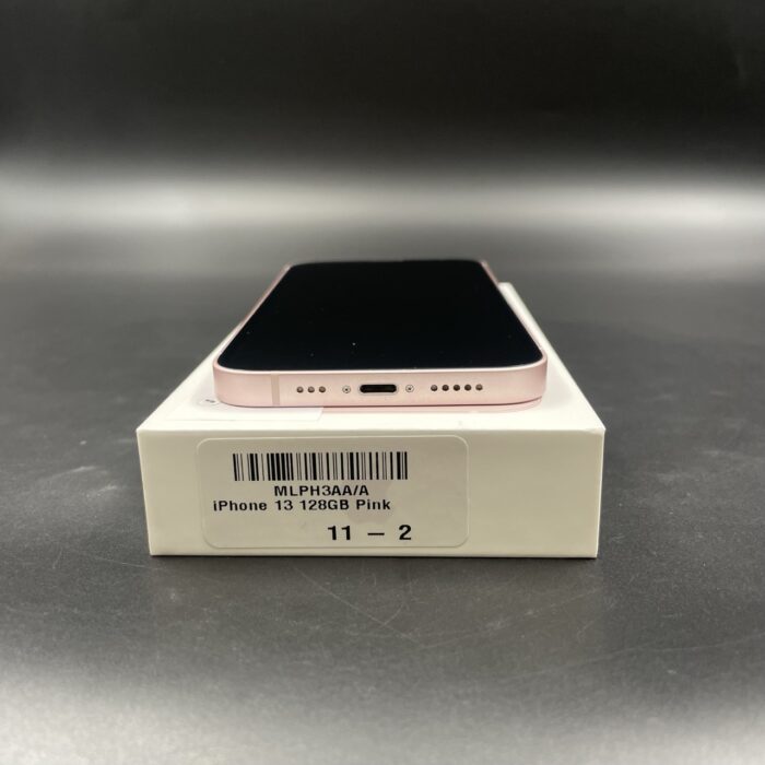 iPhone 13 128GB Pink - Image 4