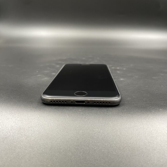 iPhone 8 64GB Space Grey - Image 3