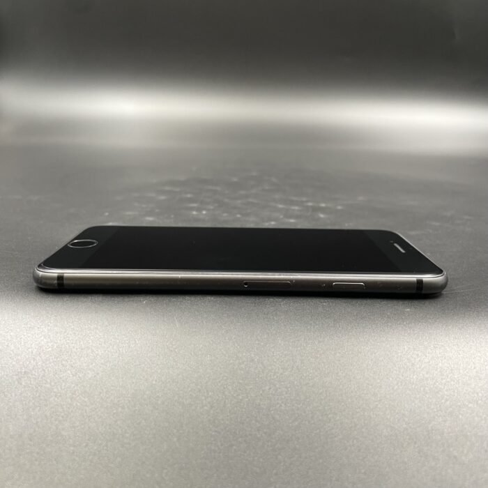 iPhone 8 64GB Space Grey - Image 4