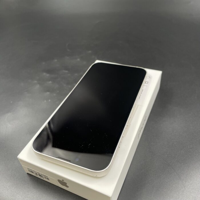 iPhone 13 128GB Starlight (No Face ID) - Image 8