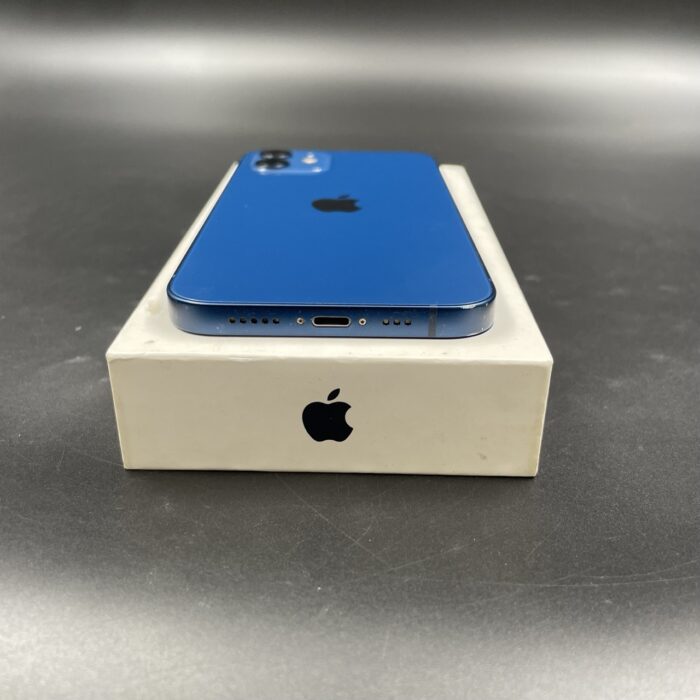 iPhone 12 64GB Blue - Image 4