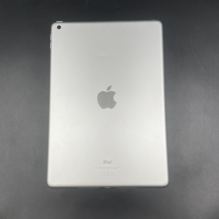 iPad 9th Generation 64GB Wifi Silver - Image 8