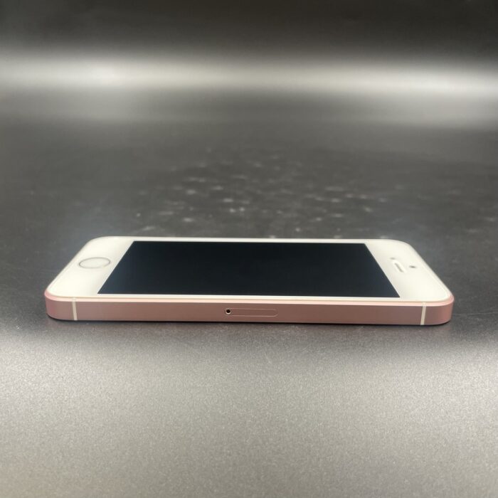 iPhone SE (Gen 1) 64GB Rose Gold - Image 4