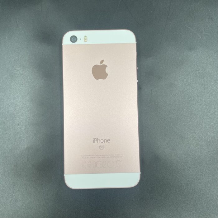iPhone SE (Gen 1) 64GB Rose Gold - Image 6