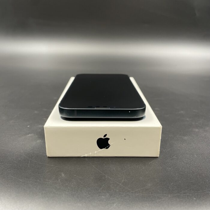 IPhone 13 128GB Midnight - Image 6