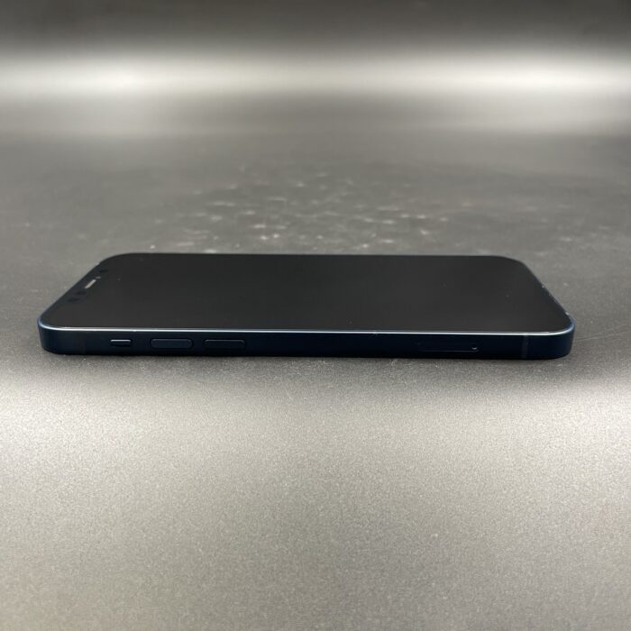 iPhone 12 64GB Blue - Image 2