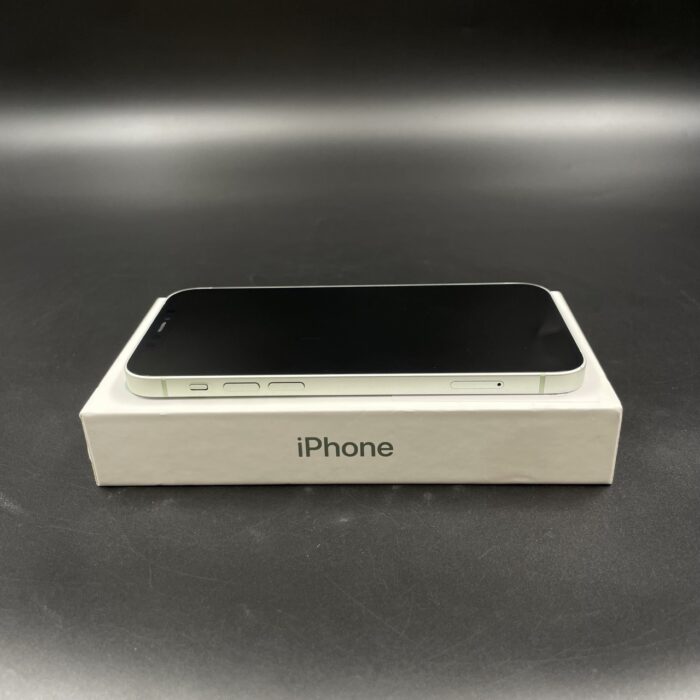 iPhone 12 128GB Green - Image 3