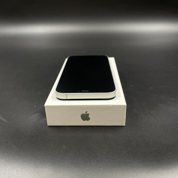 iPhone 12 128GB Green - Image 6