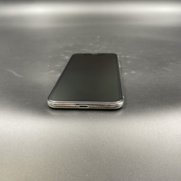 iPhone X 64GB Silver - Image 3