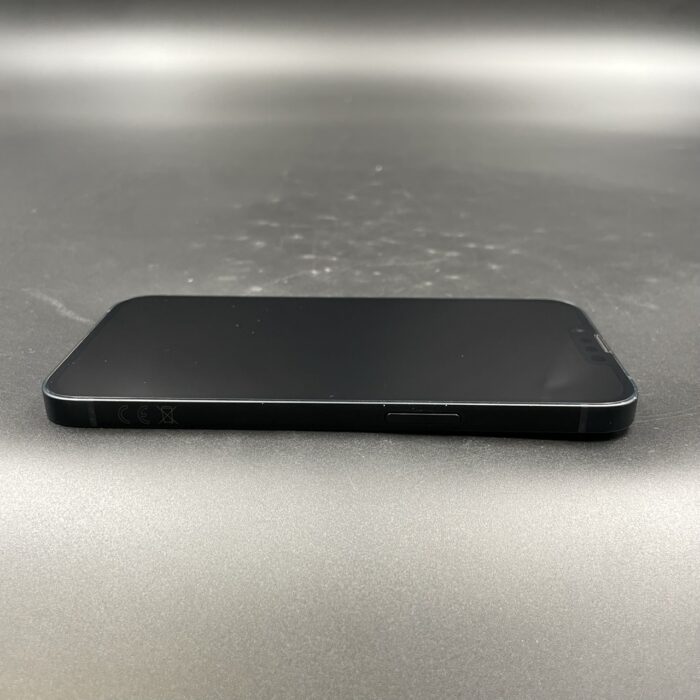 iPhone 13 128GB Midnight - Image 4