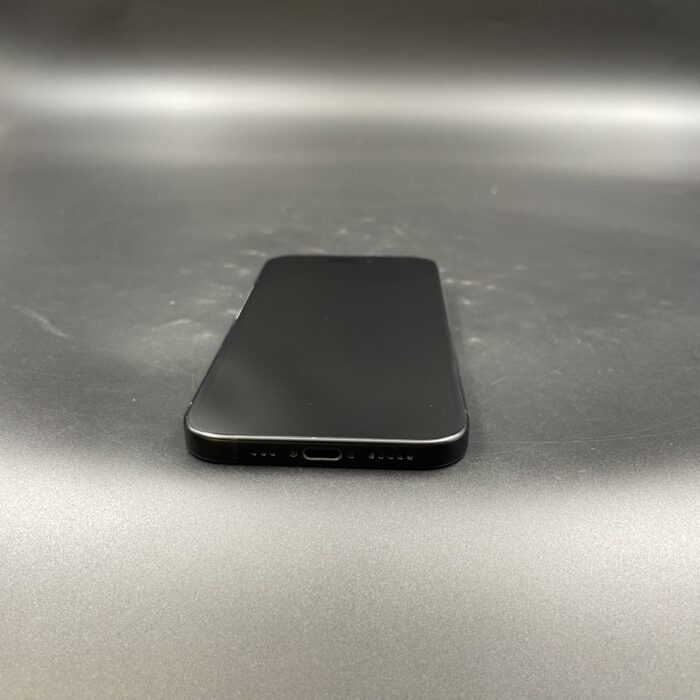 iPhone 15 Black 256GB - Image 3