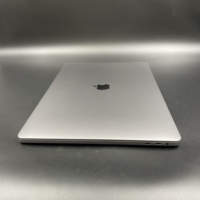 Macbook Pro 16" 2019 | 2,6GHz i7 | 16GB | 512GB Space Grey - Image 3