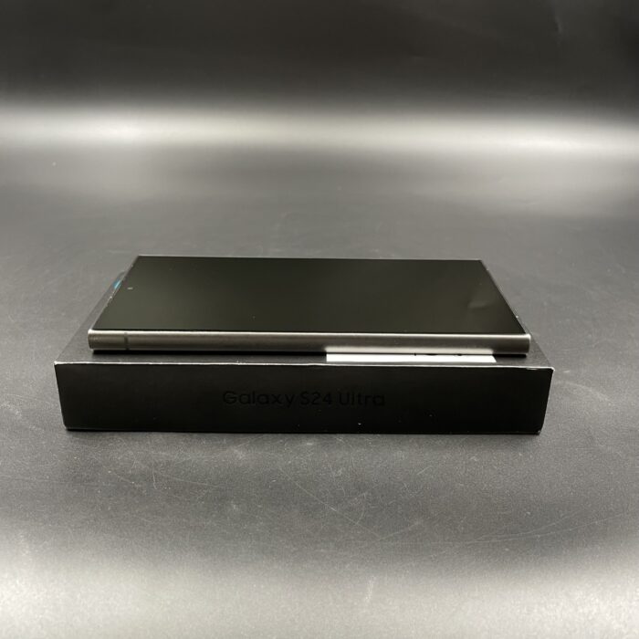 Samsung Galaxy S24 Ultra 256GB Black Titanium - Image 3