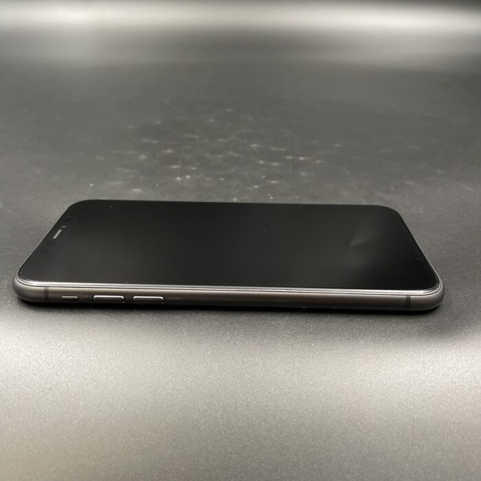 iPhone 11 64GB Black - Image 2