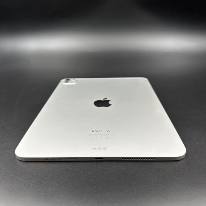 iPad Pro 11-Inch (M4) 256GB WIFI  Silver (Combo Deal) - Image 7