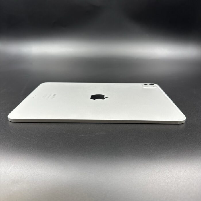 iPad Pro 11-Inch (M4) 256GB WIFI  Silver (Combo Deal) - Image 8