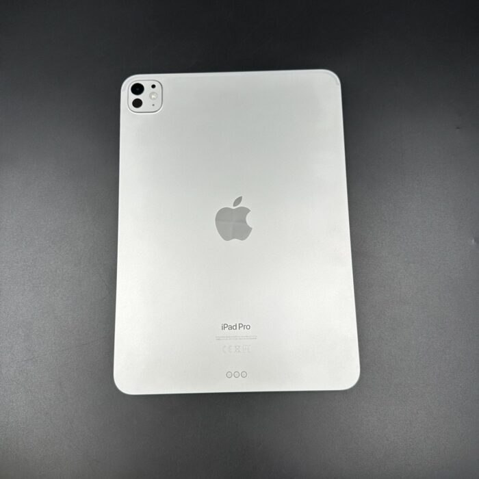 iPad Pro 11-Inch (M4) 256GB WIFI  Silver (Combo Deal) - Image 10