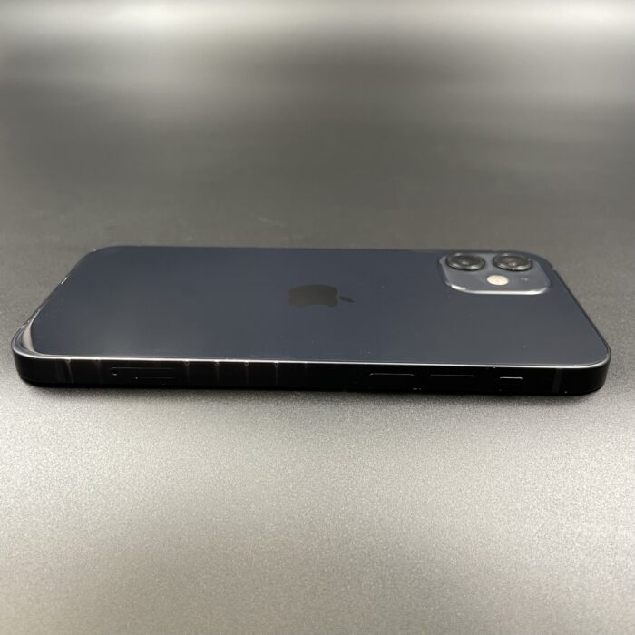 iPhone 12 256GB Black - Image 4