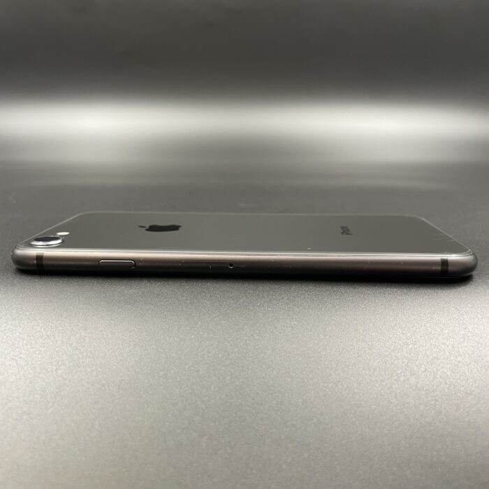 iPhone 8 64GB Space Grey - Image 3