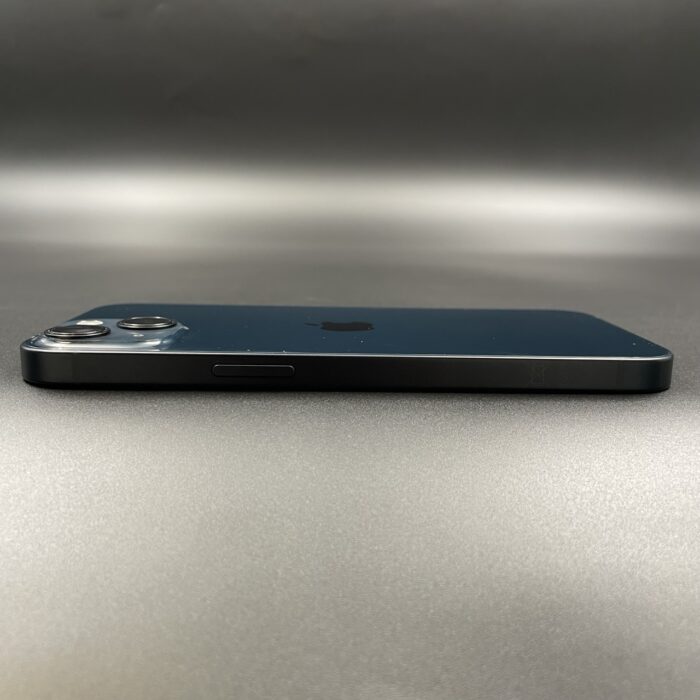 iPhone 13 256GB Midnight - Image 2