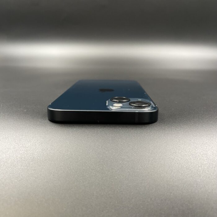 iPhone 13 256GB Midnight - Image 4