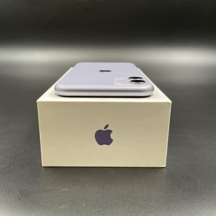 iPhone 11 128GB Purple - Image 6