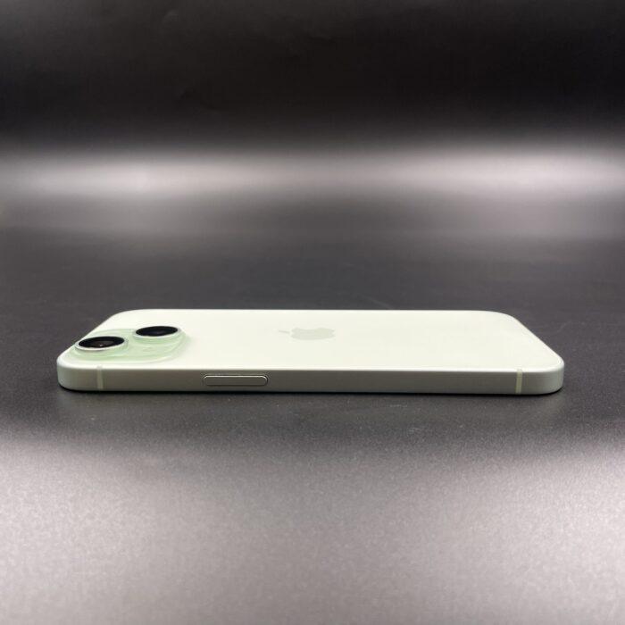 iPhone 15 128GB Green - Image 2