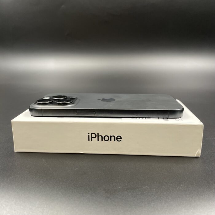 iPhone 15 Pro 256GB Black Titanium - Image 3