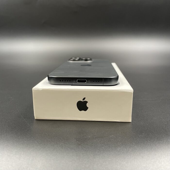 iPhone 15 Pro 256GB Black Titanium - Image 4