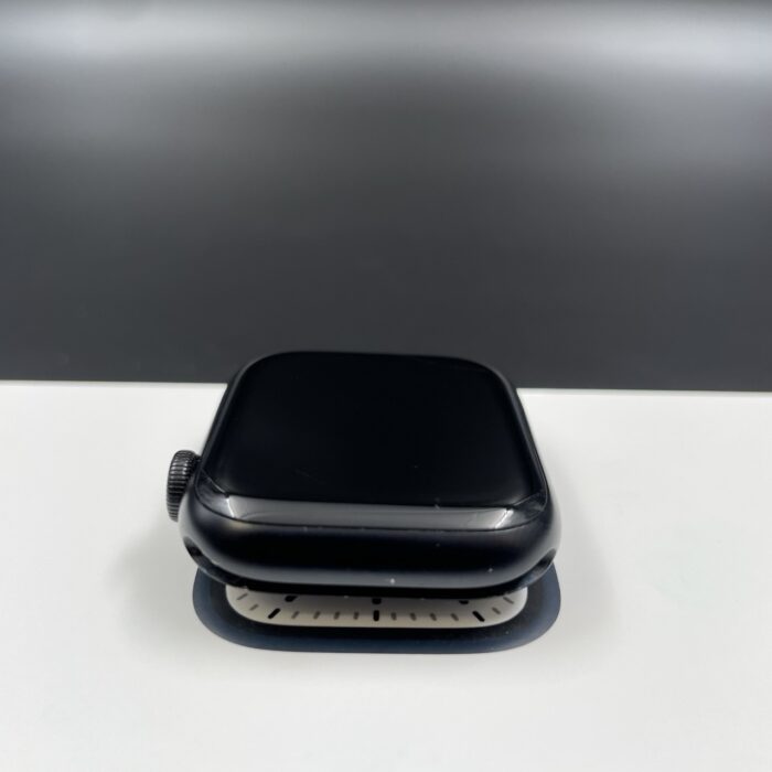 Apple Watch Series 7 45MM Midnight - Image 5