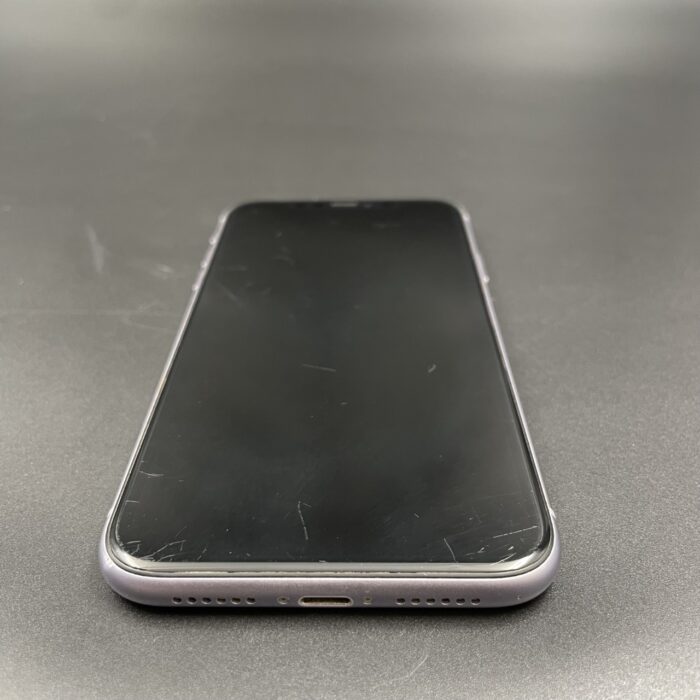 iPhone 11 128GB Purple - Image 6