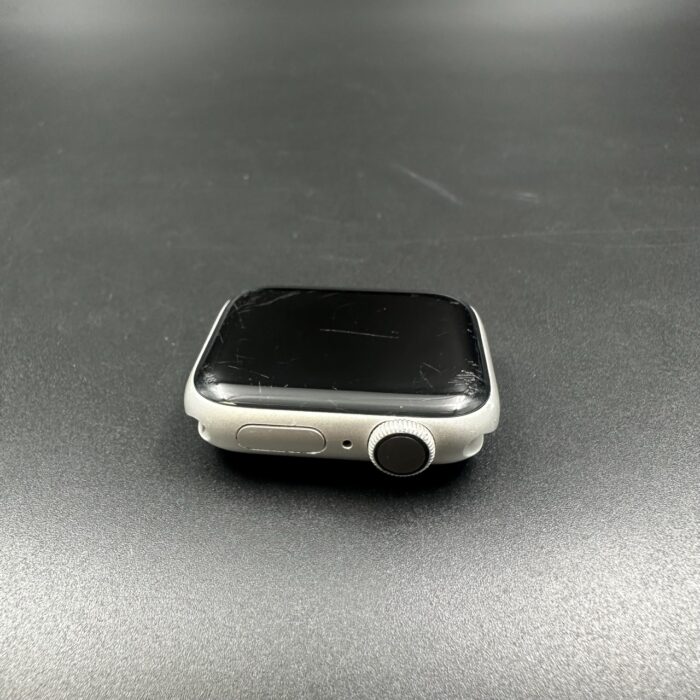 Apple Watch Series 40MM Silver - Image 3
