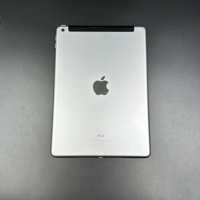 iPad 6th Gen 32GB Wifi + Cellular Space Grey - Image 6