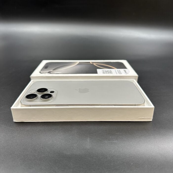 iPhone 16 Pro Max 256GB Natural Titanium - Image 2