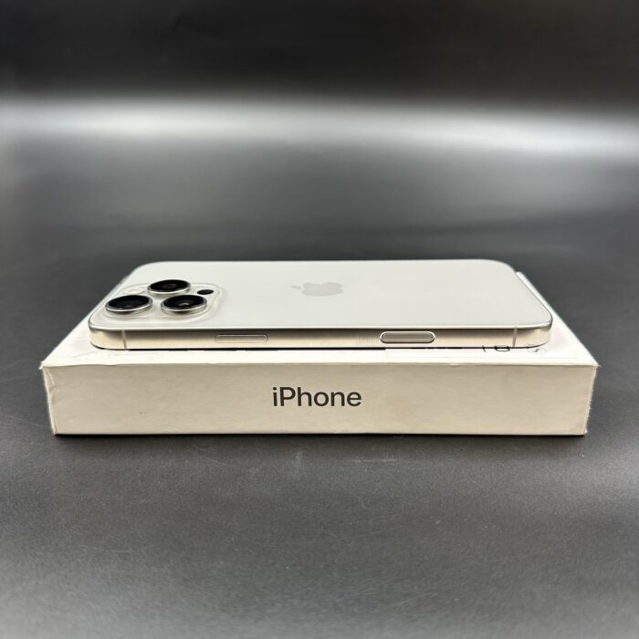 iPhone 16 Pro Max 256GB Natural Titanium - Image 3