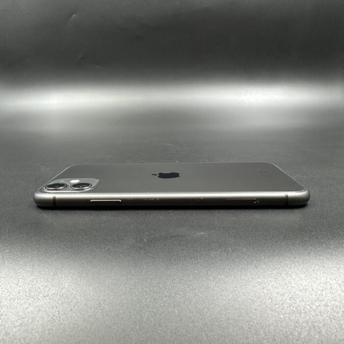 iPhone 11 64GB Black - Image 2