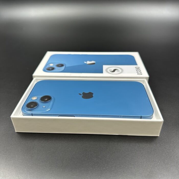iPhone 13 256GB Blue - Image 2