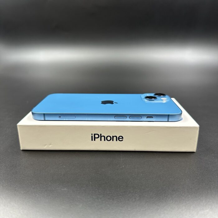 iPhone 13 256GB Blue - Image 5