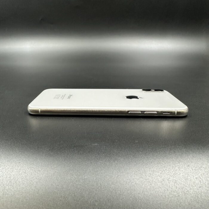iPhone X 64GB Silver - Image 4