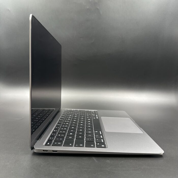Macbook Air M1 13" 256GB Space Grey - Image 3