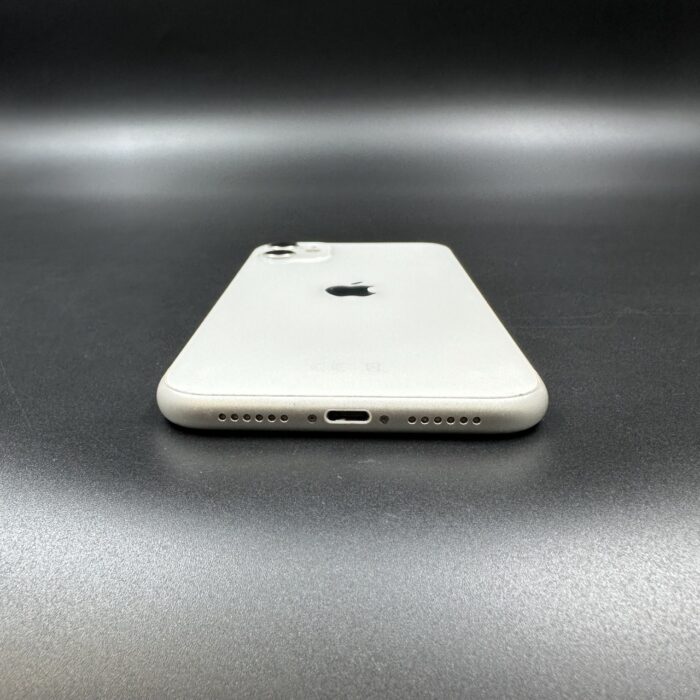 iPhone 11 128GB White - Image 3