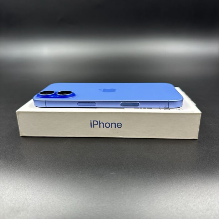 iPhone 16 256GB Ultramarine - Image 3