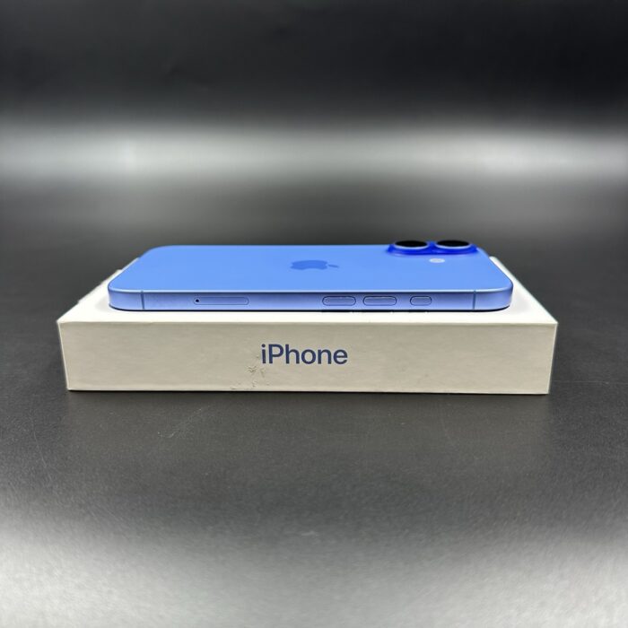 iPhone 16 256GB Ultramarine - Image 5