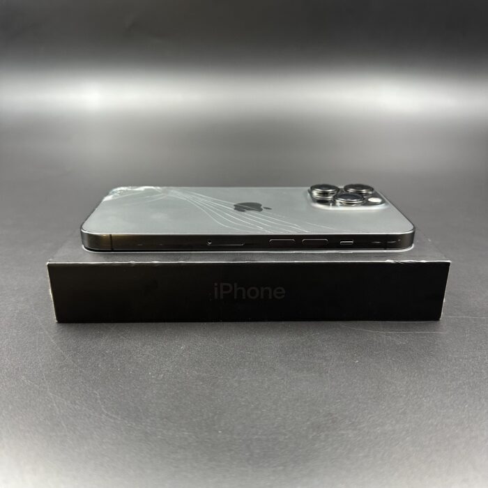 iPhone 13 Pro 256GB Graphite (Cracked Back) - Image 5