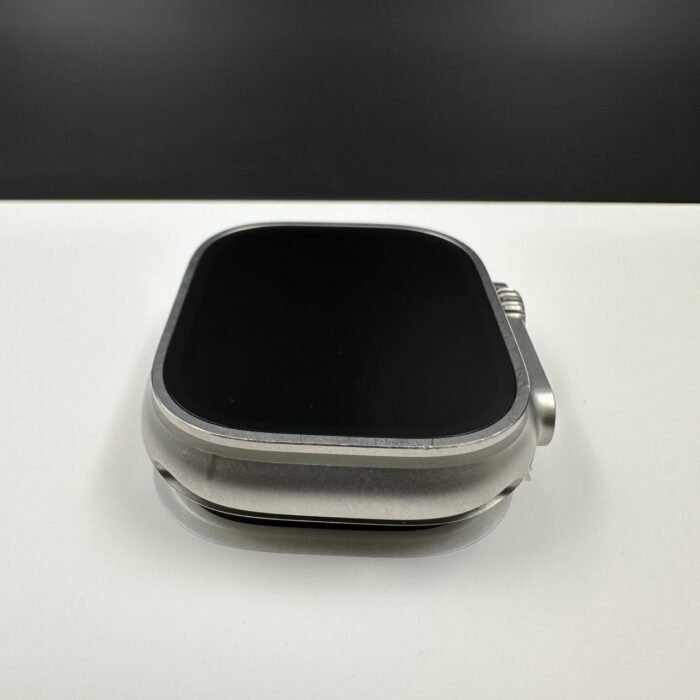 Apple Watch Ultra 2 49MM Titanium - Image 3