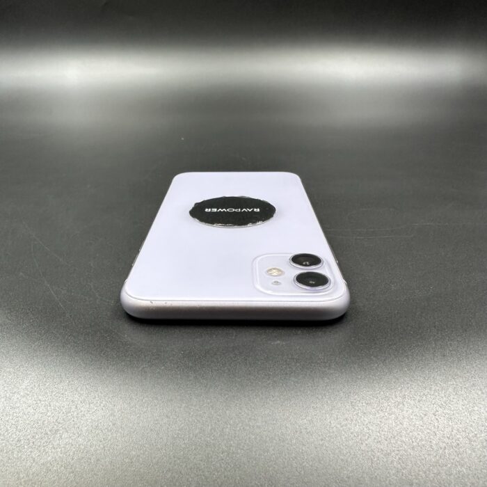 iPhone 11 256GB Purple - Image 5